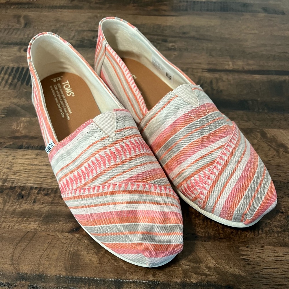 Toms classic Multi Chambray Abstract size 9